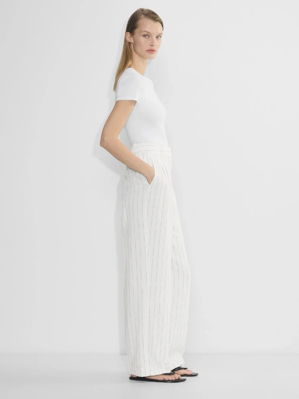 Aritzia effortless pants